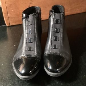 REIKERS BLACK ANKLE BOOT